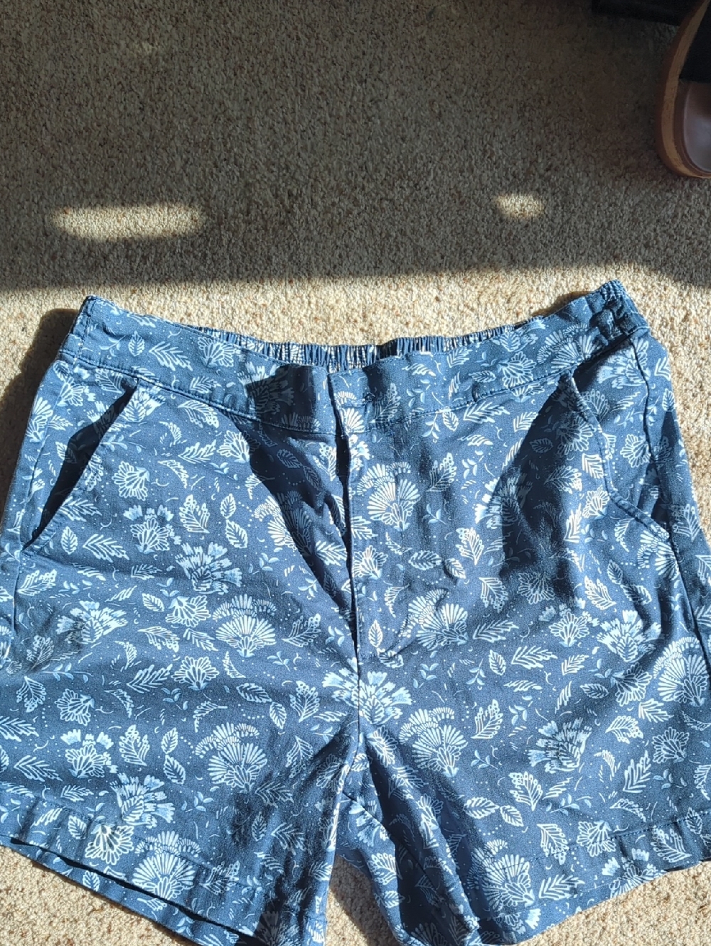 Jachs Girlfriend Navy Blue‎ Floral Elastic Waist Shorts